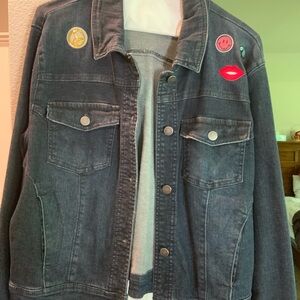 Denim washed jacket.